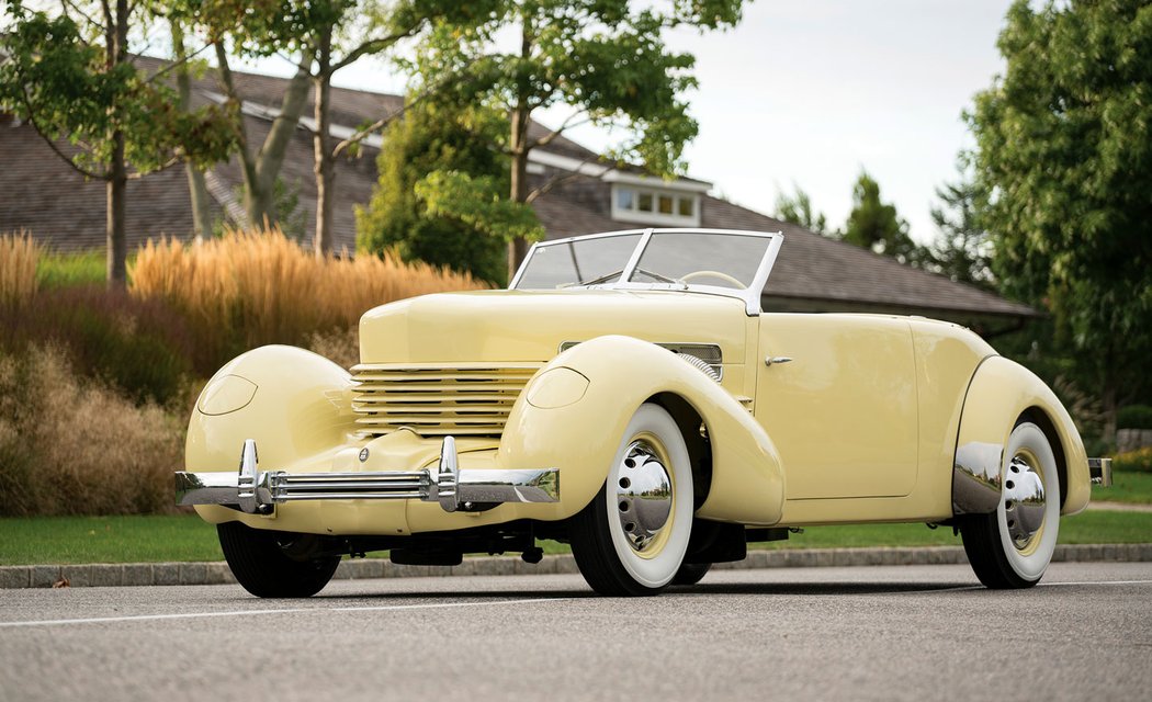 Cord 810 2-door Convertible Phaeton Sedan (1936)