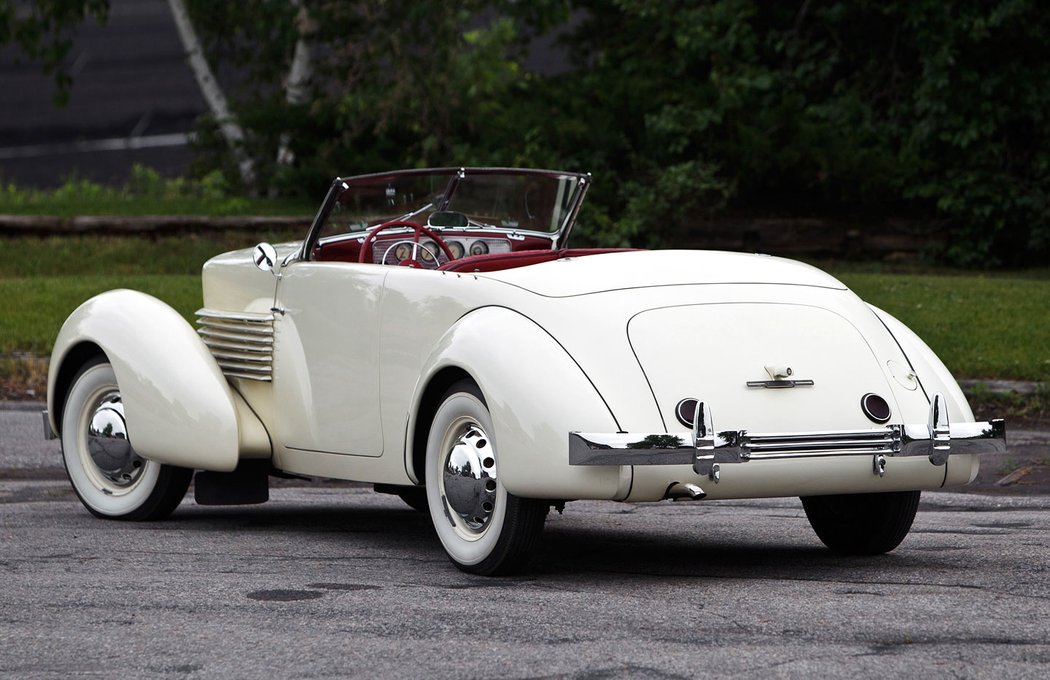 Cord 810 2-door Convertible Phaeton Sedan (1936)