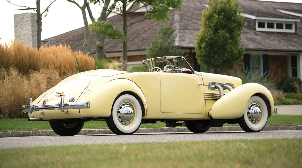 Cord 810 2-door Convertible Phaeton Sedan (1936)