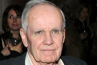 Zemřel americký spisovatel Cormac McCarthy (†89): Vyhrál Pulitzerovu cenu, oplakává ho i King