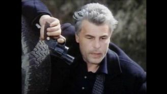 Proslavil ho legendární bojovník proti mafii Corrado Cattani. Herec Michele Placido slaví 80. narozeniny Proslavil ho legendární bojovník proti mafii Corrado Cattani. Herec Michele Placido slaví 80. narozeniny
