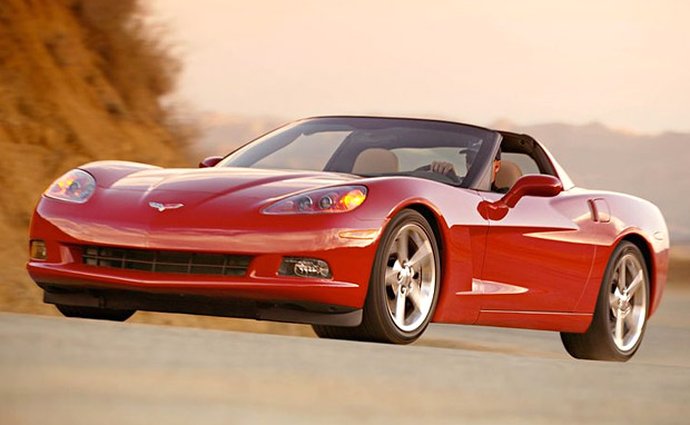 NHTSA rozšiřuje vyšetřování světlometů Chevroletu Corvette