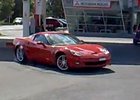 Video: Český majitel Corvette Z06 hvězdou Jalopniku (jako výrobce koláčů na Benzině)