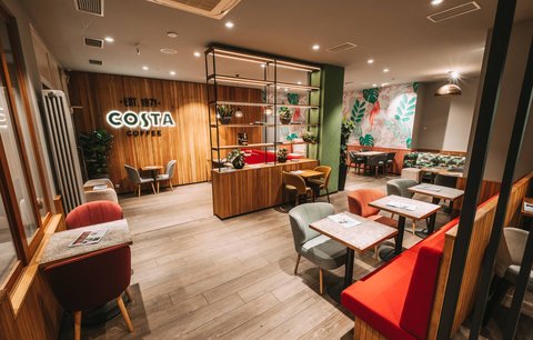 Pecky z redakce: Speed dating v Costa Coffee i pozvánka na Metronome Prague 2026