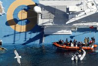 Pátrání na lodi Costa Concordia: Hledá se ještě 17 lidí! Kde mohou být?