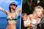 Courtney Love (57)si užívá na dovolené v Itálii.