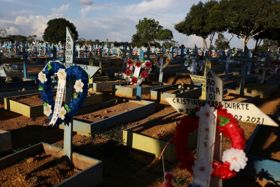 Hřbitov Parque Taruma, Manaus, Brazílie.