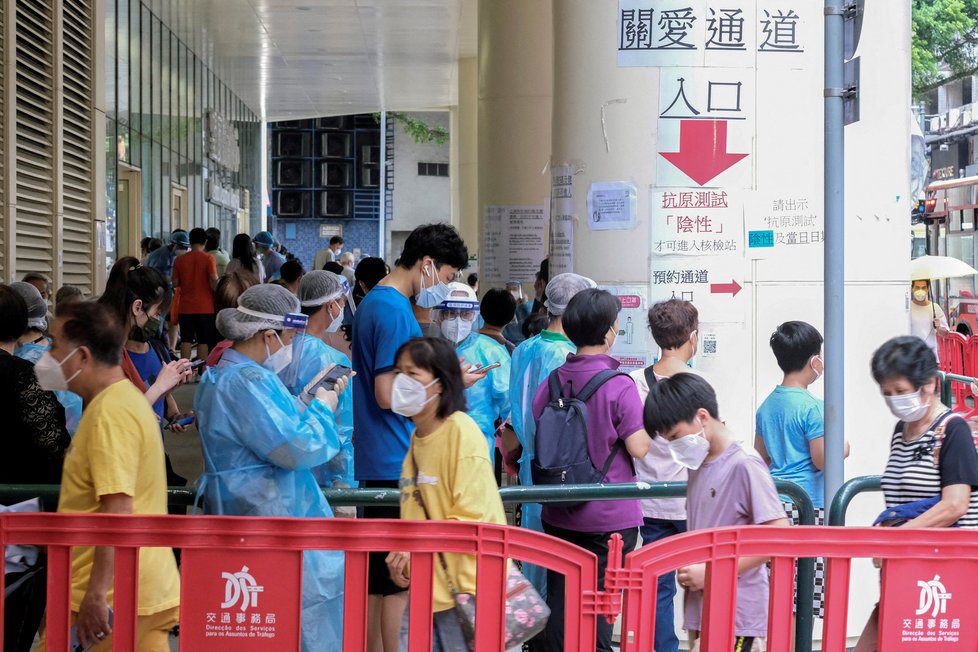 Masové testování na covid v čínském Macau
