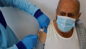 Očkování proti covidu ve Španělsku.