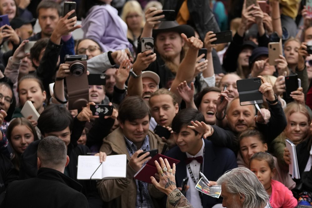 Lidé, o kterých se mluví - Petr David Josek, AP / Johnny Depp na 55. Mezinárodním fi lmovém fesƟ valu v Karlových Varech