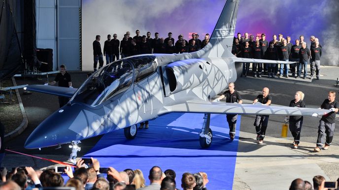 Aero Vodochody představilo 12. října 2018 v areálu společnosti v Odolené Vodě u Prahy nový letoun L-39NG. Jde o nástupce legendárního cvičného letounu L-39 Albatros. Sériová výroba začne v roce 2020.