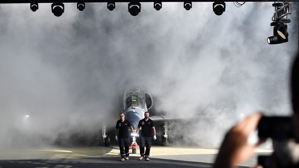 Aero Vodochody představilo 12. října 2018 v areálu společnosti v Odolené Vodě u Prahy nový letoun L-39NG. Jde o nástupce legendárního cvičného letounu L-39 Albatros. Sériová výroba začne v roce 2020.