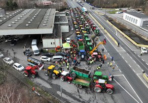 Protest zemědělců na hraničním přechodu  Chotěbuz – Cieszyn. (22.2.2024)