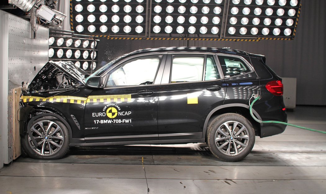 Euro NCAP 2017: BMW X3