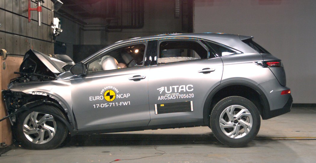 Euro NCAP 2017: DS 7 Crossback