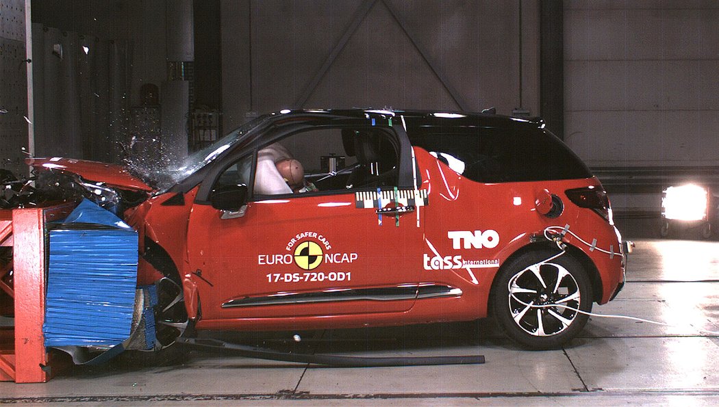 Euro NCAP 2017: DS 3