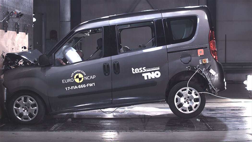 Euro NCAP 2017 Fiat Doblo