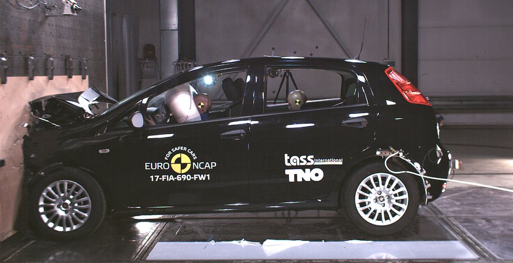 Euro NCAP 2017: Fiat Punto