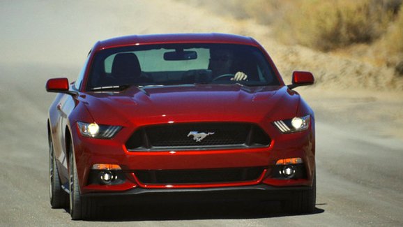 Ford Mustang: Z 0 na 100 km/h pod 5,0 s (+video)