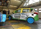 Crash test Fordu B-Max: Důkaz místo slibů