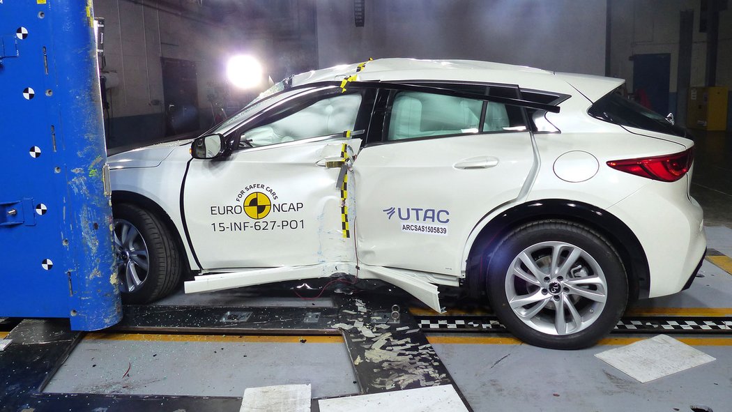 crashtest infiniti euroncap novemodely video