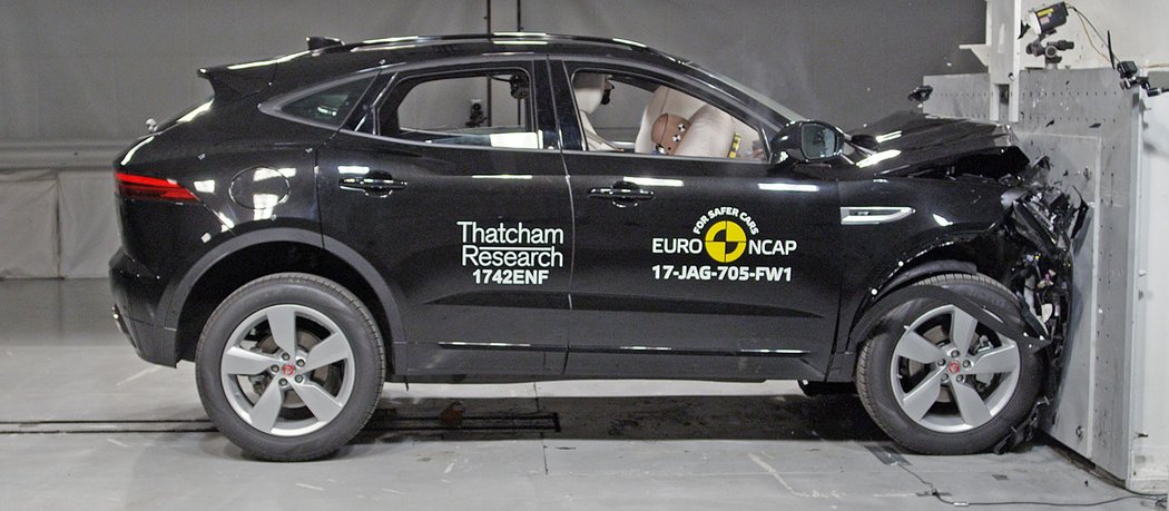 Euro NCAP 2017: Jaguar E-Pace