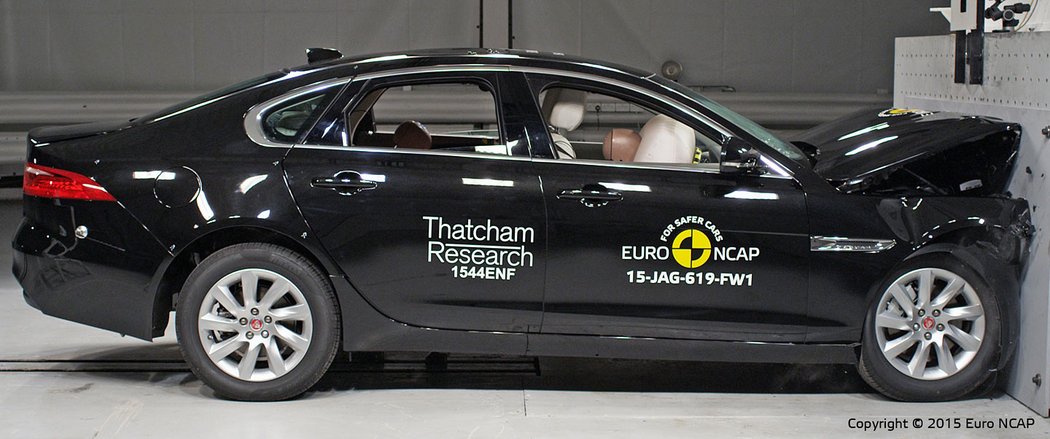 crashtest jaguar euroncap novemodely video