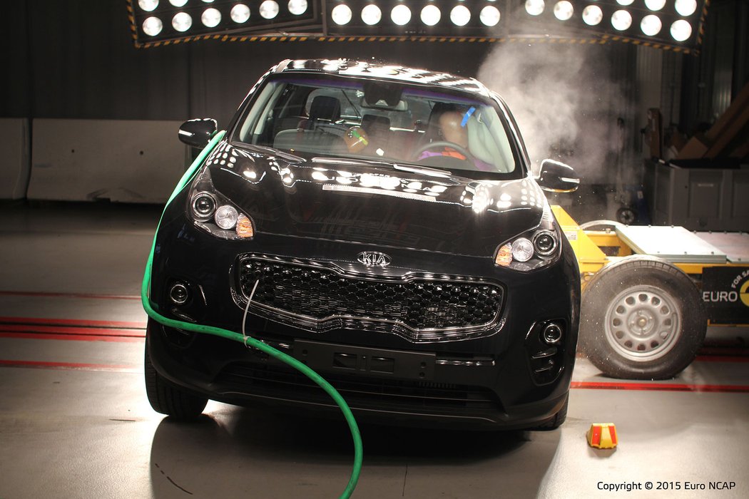 crashtest kia euroncap novemodely video