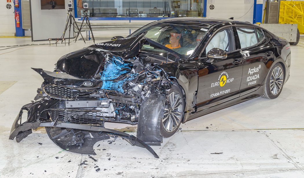 Euro NCAP 2017: Kia Stinger