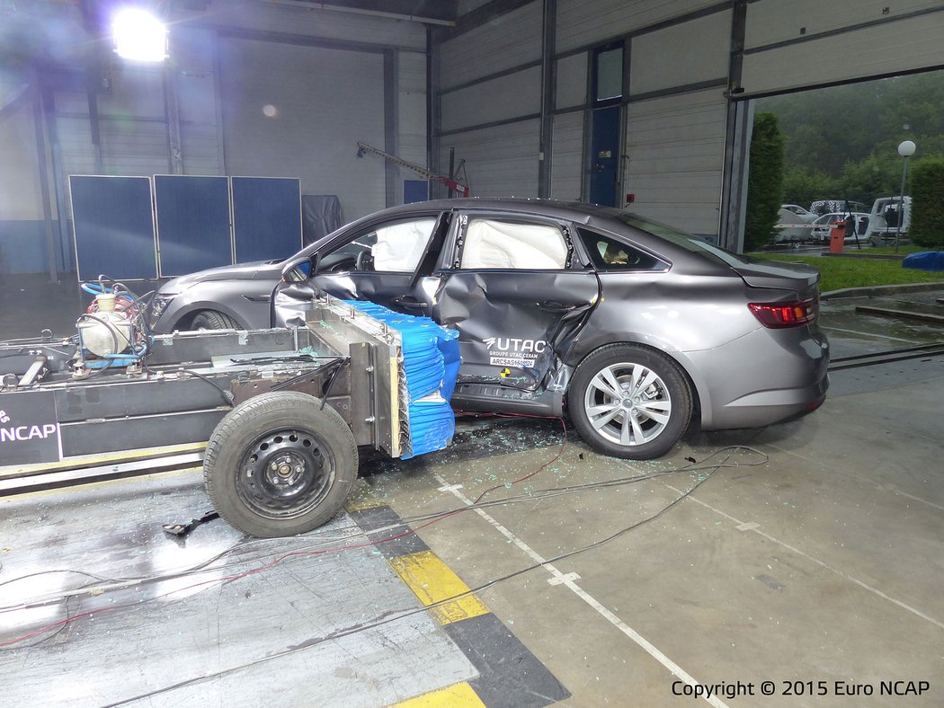 crashtest renault euroncap novemodely strednitrida