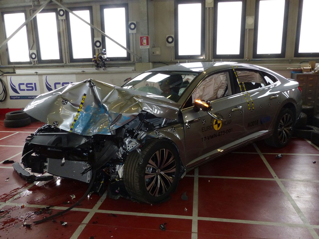 crashtest vw euroncap novemodely video strednitrida