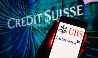 Credit Suisse doplatila na ztrátu důvěry. Peníze si z ní stahují i čeští klienti