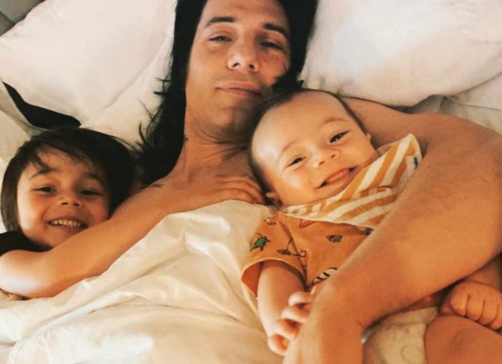 Iluzionista Criss Angel přiznal, že jeho pětiletý syn bojuje s rakovinou