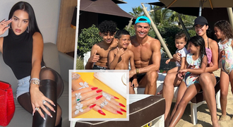 Ronaldova Georgina se na dovolené chlubí šperky: Mám na sobě 115 milionů