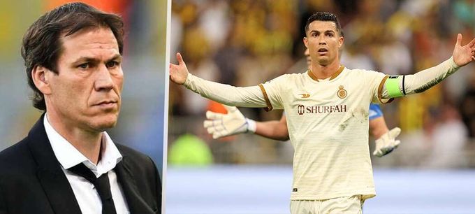 Ronaldo není spokojený s šéfem: Vyhazuje trenéra! Ronaldo není spokojený s šéfem: Vyhazuje trenéra!