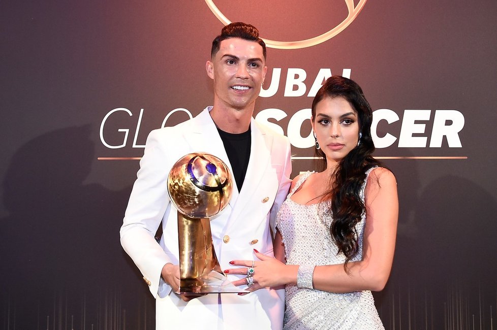 Cristiano Ronaldo s přítelkyní Georginou