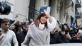 Na post viceprezidentky s Fernándezem kandiduje bývalá hlava státu, Cristina Fernándezová. Její možný návrat k moci je pro mnoho Argentinců zjevně důvodem, proč zvažovat emigraci.