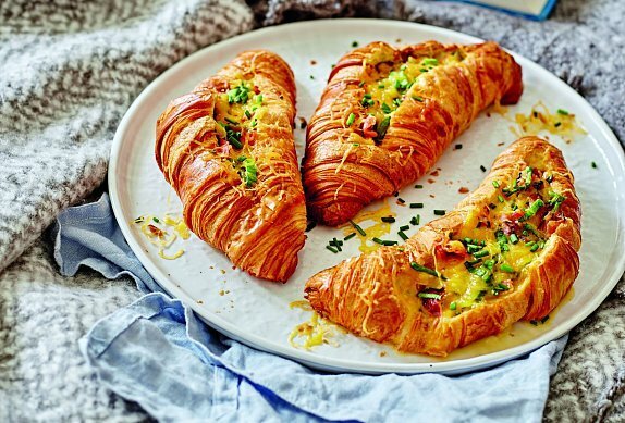 Slaná varianta francouzských croissantů si vás získá od prvního sousta.