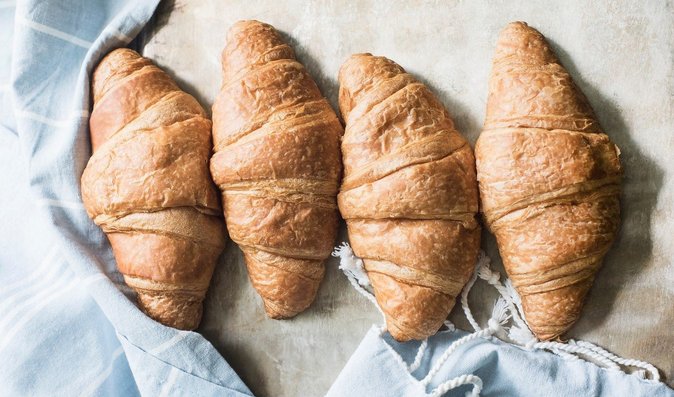 Předchůdcem slavného croissantu je Kipferl pocházející od našich rakouských sousedů.
