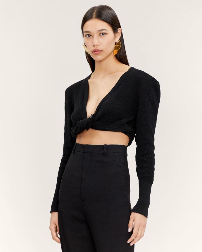 Jacquemus, 380 $, www.jacquemus.com Jacquemus, 380 $, www.jacquemus.com
