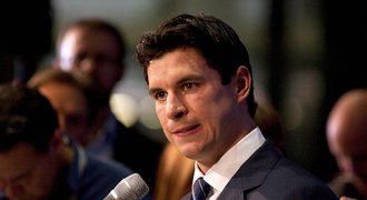 NHL: Za jednací stůl možná usedne Crosby. Přizvou i Hamrlíka?