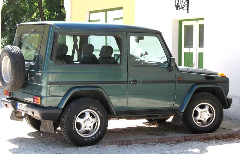 Mercedes-Benz G