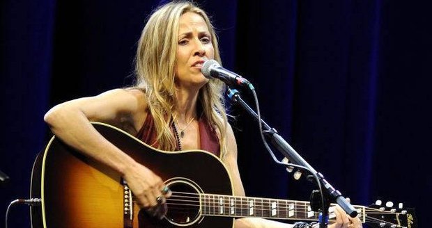 Zpěvačka Sheryl Crow má před sebou novou výzvu - píše hudbu pro muzikál na Broadwayi