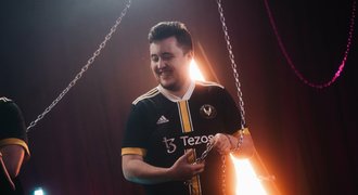 PGL Major: Vitality a G2 Esports míří mezi legendy. Další týmy se o setrvání v turnaji musí poprat