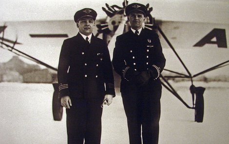 První let ČSA svěřily svému šéfpilotovi Karlu Brabencovi.
