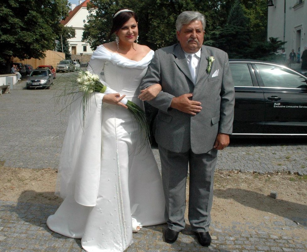 Ilona Csáková se svým tatínkem