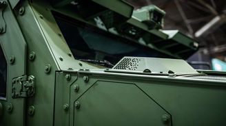 Nejmocnější armády světa bez vojáků. Ukrajinci ukázali cestu, jde po ní Strnad i Rheinmetall Nejmocnější armády světa bez vojáků. Ukrajinci ukázali cestu, jde po ní Strnad i Rheinmetall