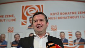 Šéf ČSSD Jan Hamáček na tiskové konferenci v Lidovém domě. (20. 9. 2019)