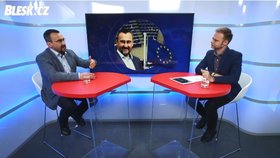 Lídr ČSSD do eurovoleb Pavel Poc v Epicentru Blesku s moderátorem Jakubem Veinlichem (7. 5. 2019)