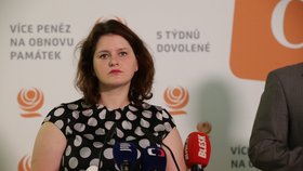 Ministryně práce a sociálních věcí Jana Maláčová (ČSSD) požaduje 11 miliard navíc k návrhu rozpočtu pro svůj resort (31.7.2019)